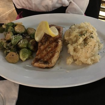 Park Tavern - New American Near Me - El Paso, Texas Park Tavern - New American Near Me - El Paso, Texas