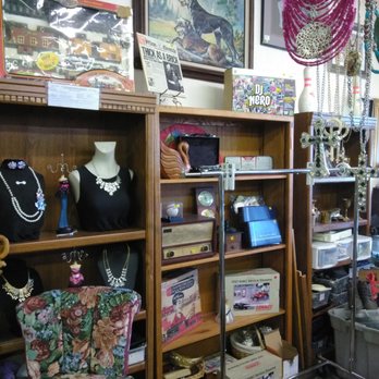 The Free Will Foundation - Folsom Upscale Thrift shop 2018 - Thrift Stores Near Me - Folsom, California