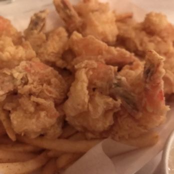 Cap't Loui - Fried shrimp appetizer! Really crunch and good - Cajun/Creole Near Me - New York, New York