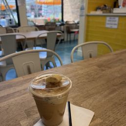 Iced short cannoli latte Iced short cannoli latte