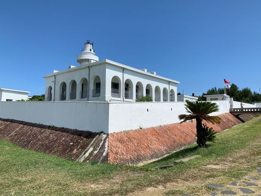 Eluanbi Lighthouse by null