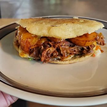 El Paraiso - Carne Mechada Arepa - Colombian Near Me - Urbana, Illinois
