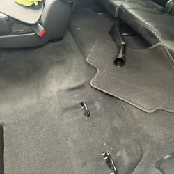Moore Lux Detailing - Full mobile  interior, deep, clean, carpet,  clean shampoo, steam treatment, hair removal, sand removal discounted special first time Detail
