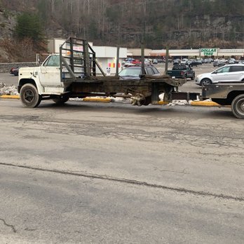 Pine Grove Towing - Towing Near Me - Olympia, Kentucky Pine Grove Towing - Towing Near Me - Olympia, Kentucky