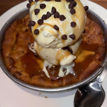 BJ's Restaurant & Brewhouse - Pizookie Tymeeee! - Breweries Near Me - Las Vegas, Nevada BJ's Restaurant & Brewhouse - Pizookie Tymeeee! - Breweries Near Me - Las Vegas, Nevada