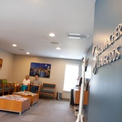 Schumacher & Bauer, DDS - Our waiting area is comfortable and offers wifi, tea, coffee and more.