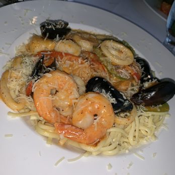 Skylon Tower - Seafood Pasta - Canadian (New) Near Me - Niagara Falls, Ontario