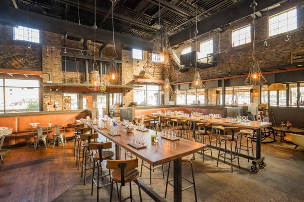 Whiskey Cake Kitchen & Bar by null
