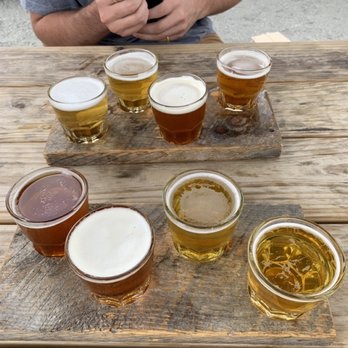 The Rayback - Flight of beer - Food Trucks Near Me - Boulder, Colorado The Rayback - Flight of beer - Food Trucks Near Me - Boulder, Colorado