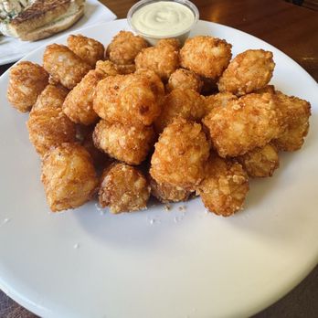 Kupros Craft House - New American Near Me - Sacramento, California Kupros Craft House - New American Near Me - Sacramento, California