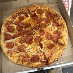 Fat Boys Pizza - Pepperoni Pizza