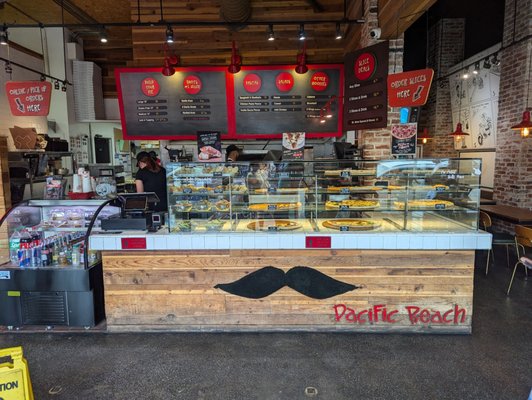 Mr. Moto Pizza - Pacific Beach by null