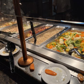 Hon-Dah - Buffet line - Hotels Near Me - Pinetop, Arizona Hon-Dah - Buffet line - Hotels Near Me - Pinetop, Arizona