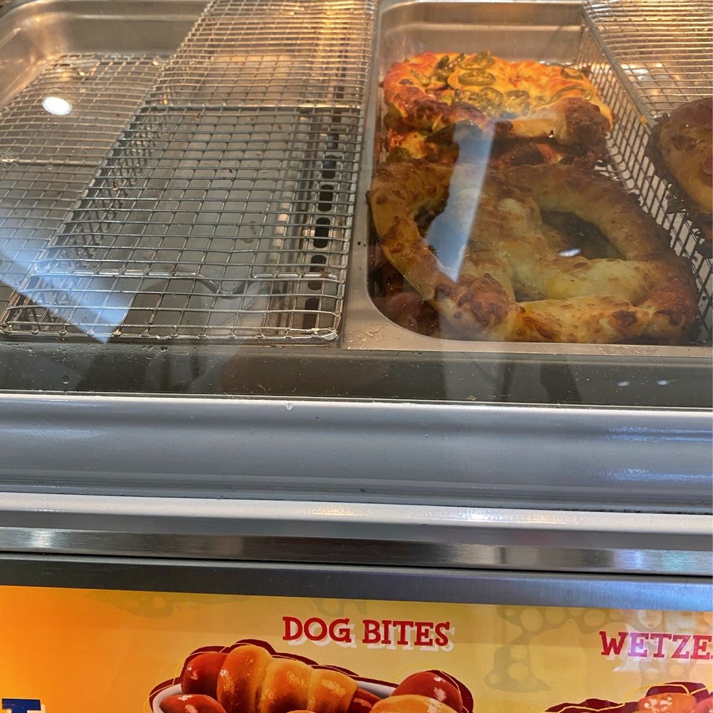 Wetzel's Pretzels - dog bites in a container - Pretzels Near Me - Tukwila, Washington