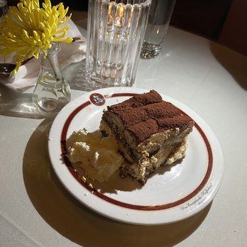 Cafe Intermezzo - Midtown - tiramisu - Cafes Near Me - Atlanta, Georgia Cafe Intermezzo - Midtown - tiramisu - Cafes Near Me - Atlanta, Georgia