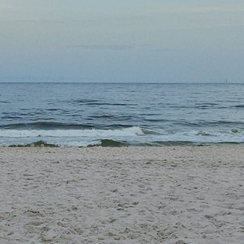Gulf Shores Beach - Beaches Near Me - Gulf Shores, Alabama Gulf Shores Beach - Beaches Near Me - Gulf Shores, Alabama