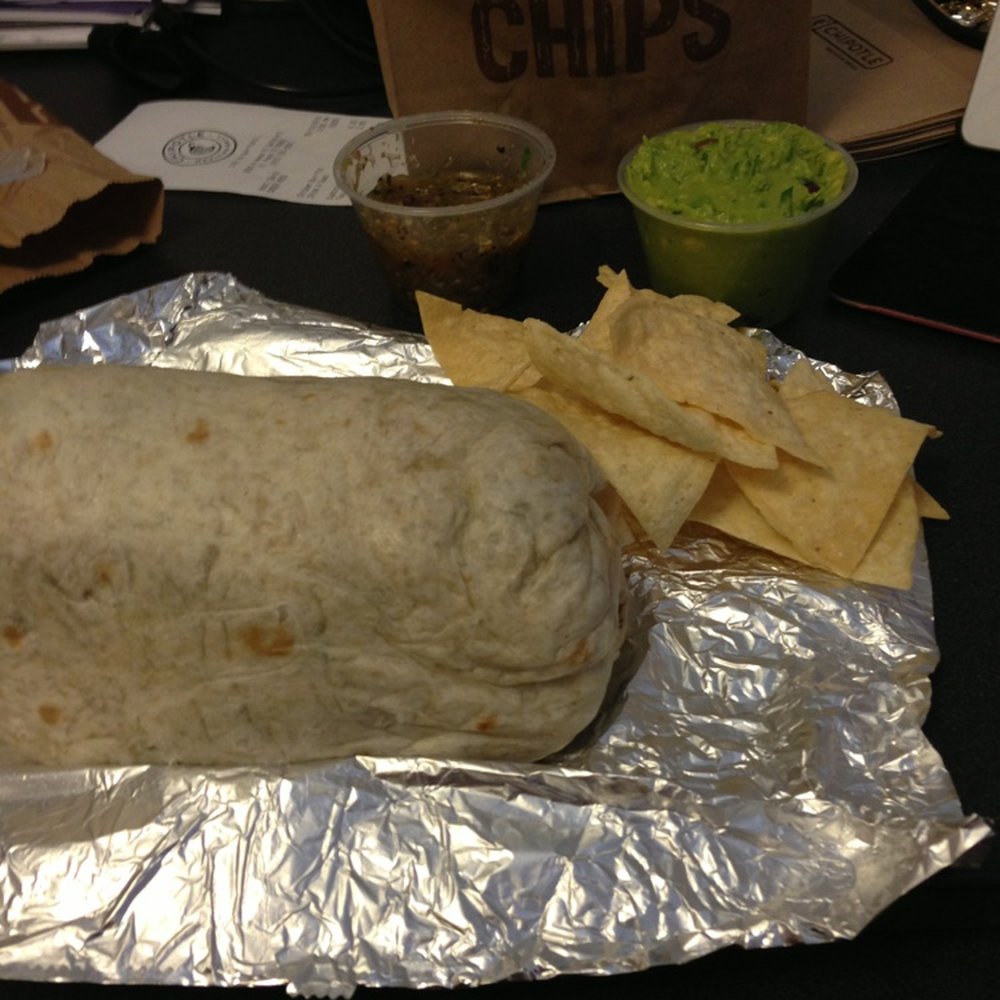 Chipotle Mexican Grill - Chicken fajita burrito, chips,medium salsa and guac - Mexican Near Me - El Paso, Texas Chipotle Mexican Grill - Chicken fajita burrito, chips,medium salsa and guac - Mexican Near Me - El Paso, Texas