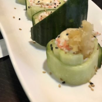 Sushi Hook - Sushi Bars Near Me - Sacramento, California
