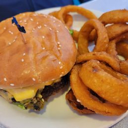 66 Burger
