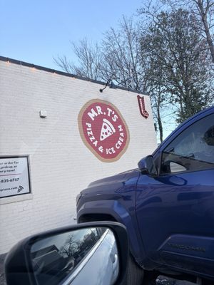 Mr. T's Pizza & Ice Cream by null