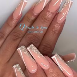 Q Nails & Spa - Q Nails & Spa