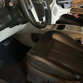 CNC Mobile Detailing - Interior detail - Auto Detailing Near Me CNC Mobile Detailing - Interior detail - Auto Detailing Near Me