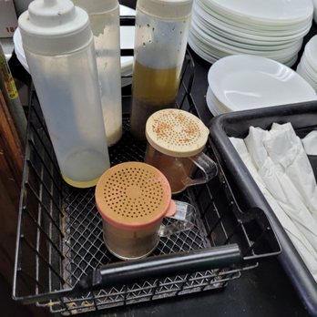 Kabob House - Condiments running low - Buffets Near Me - Arlington, Texas