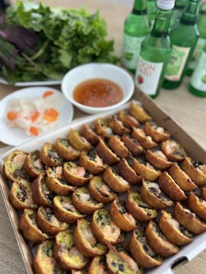 Banh Khot Lady by null