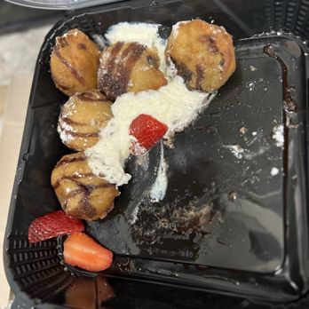 Flamestone American Grill - Fried Oreos (after driving around) - American Near Me - Oldsmar, Florida