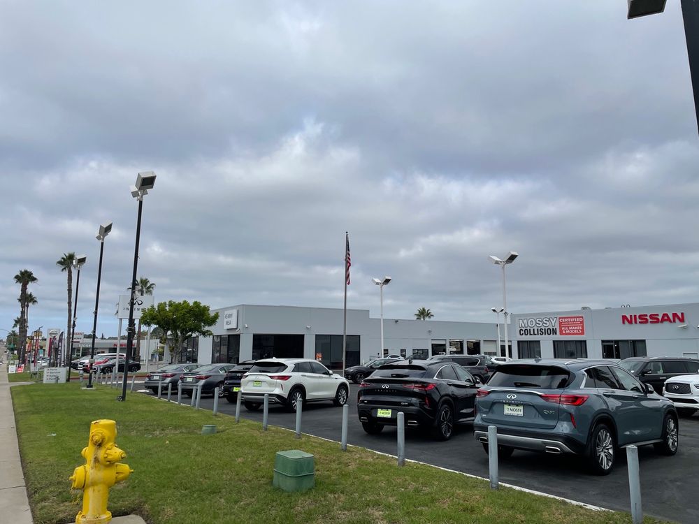 MOSSY NISSAN KEARNY MESA 157 Photos & 1006 Reviews 8104 Clairemont