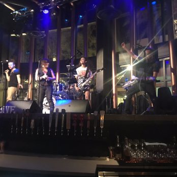 Copper Blues Desert Ridge - Fun - Bars Near Me - Phoenix, Arizona