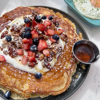 Flapjax - New American Near Me - Santa Monica, California