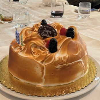 Cipriani - The chef's special vanilla crème cake - Italian Near Me - Las Vegas, Nevada