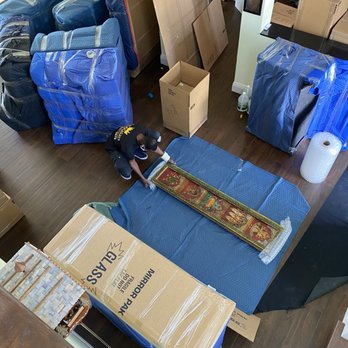 Aragon Moving Systems - Packing furniture - Movers Near Me - Fort Lauderdale, Florida