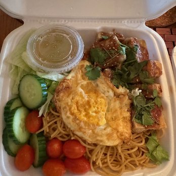Pho51 - Kim's delight, with extra fried egg. - Bubble Tea Near Me - Brentwood, Pennsylvania