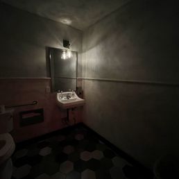 People never post bathroom photos but it was very calming and pretty!