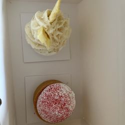 L'Experience Paris - Mercer Island - Pavlova Tropicale and Petit Yuzu