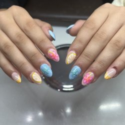 Sunny Nails & Spa