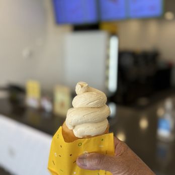 Somisomi - Dulce de Leche! - Desserts Near Me - Chandler, Arizona