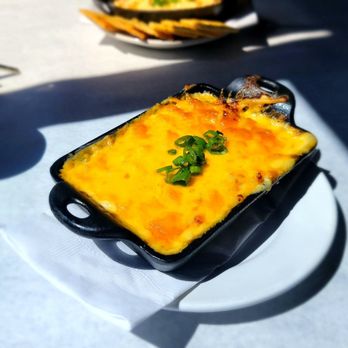 Pop's Poboys - Mini Mac n cheese - Burgers Near Me - Lafayette, Louisiana