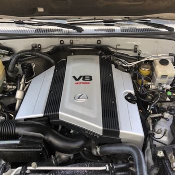 Camelback Ford - All issues where addressed. Then, when I asked for pictures of the engine bay I received this. Coolant everywhere. Not good. - Car Dealers Near Me - Phoenix, Arizona Camelback Ford - All issues where addressed. Then, when I asked for pictures of the engine bay I received this. Coolant everywhere. Not good. - Car Dealers Near Me - Phoenix, Arizona