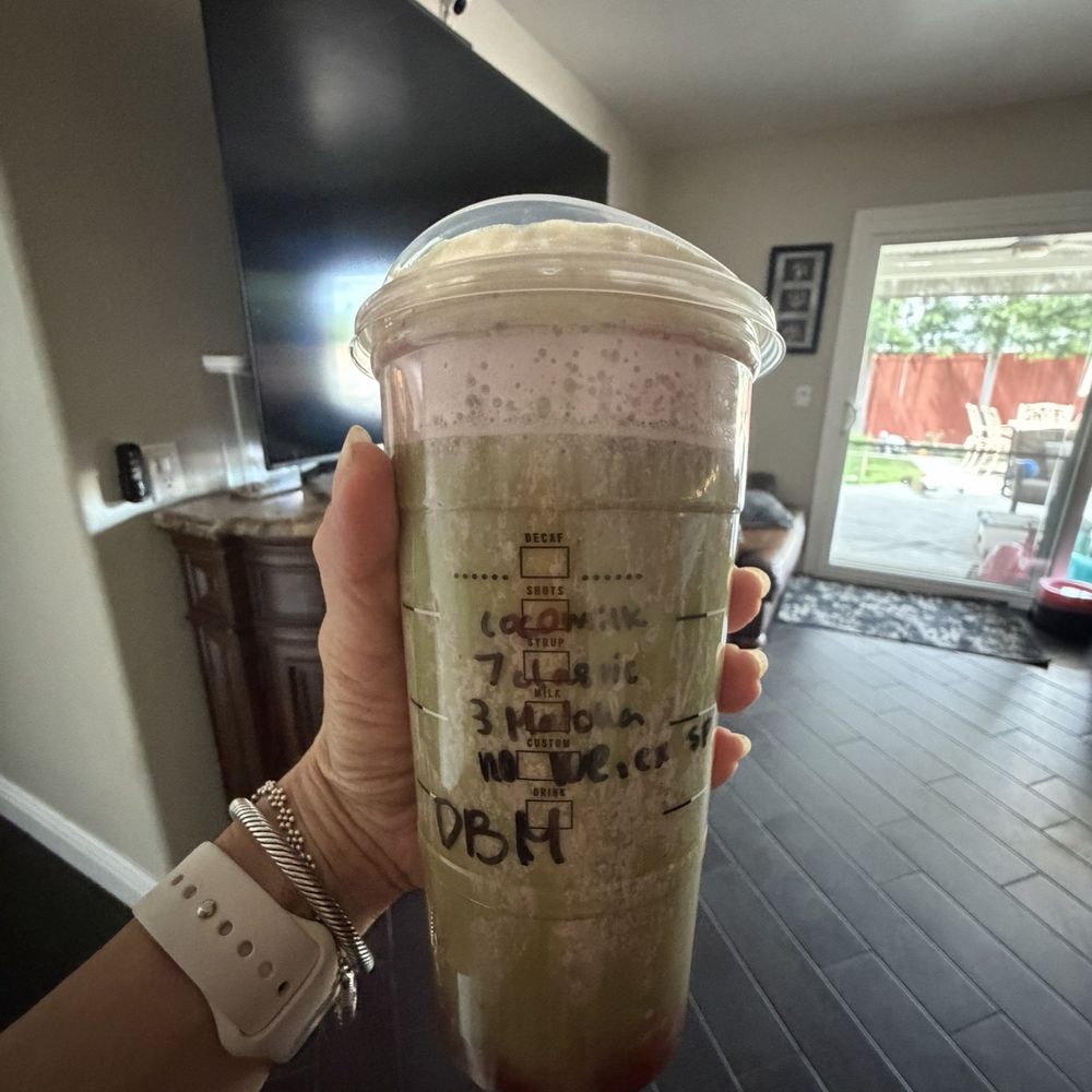 Starbucks - Coffee & Tea Near Me - Anaheim, California