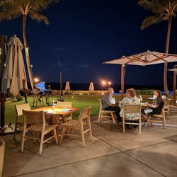 Hualani's - Night views from the patio andlive music