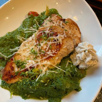 Lucca Ristorante - Chicken Pesto Gnocchi - Italian Near Me - Pittsburgh, Pennsylvania