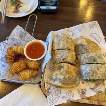 Seven Grams - Beef Roll 6pcs and Potato String Shrimp 5pcs - Chinese Near Me - Tustin, California