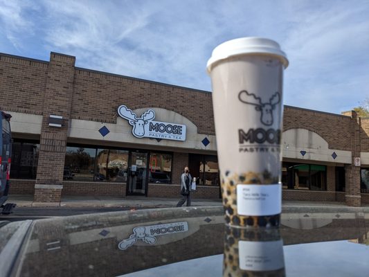 Moose Pastry & Tea by null