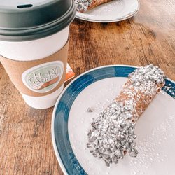 The Holy Cannoli Shop - Cannoli and Tea