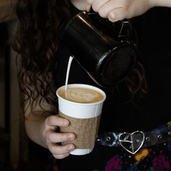 Comet Coffee & Microbakery