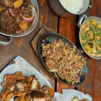 Isla Restaurant - Lechon Kawali, Calamari, Bangus Sisig, Brisket Bistek, Ginataang Green Beans Kalabasa, Rice - Filipino Near Me - Newark, California