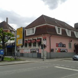 Peaches Pizzeria